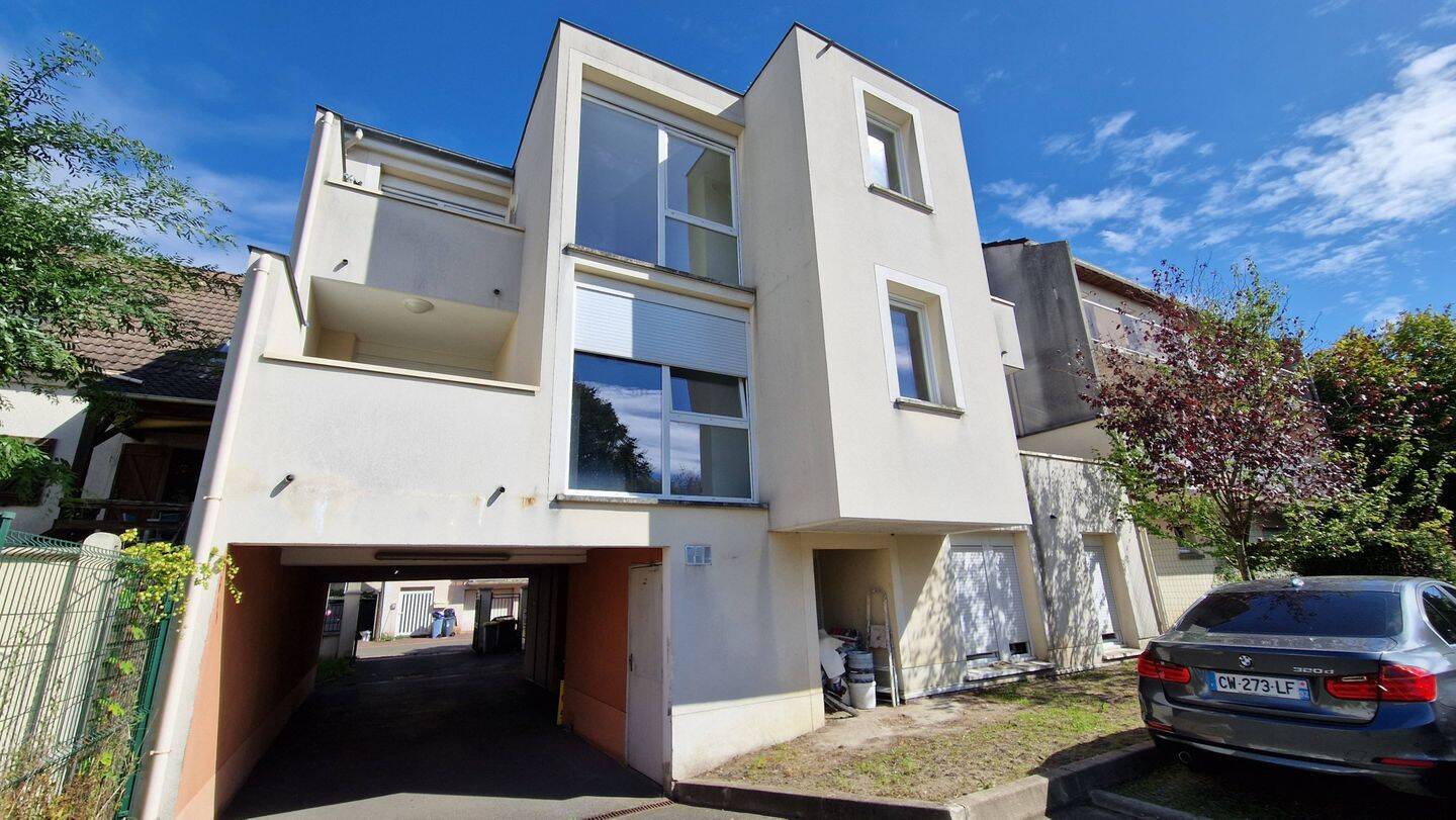 Appartement 3 pièces 69 m² · à Tremblay-en-France · 69 m² · 163 000 €