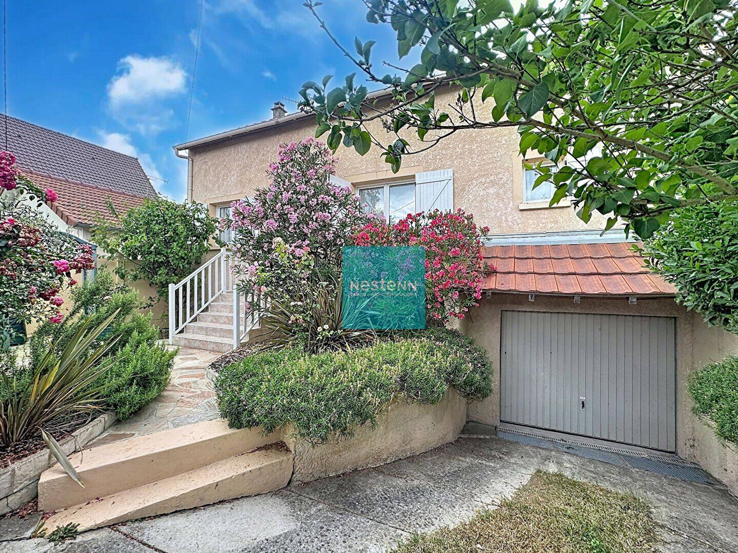 Maison 6 pièces 110 m² · à Le Plessis-Bouchard · 110 m² · 485 000 €