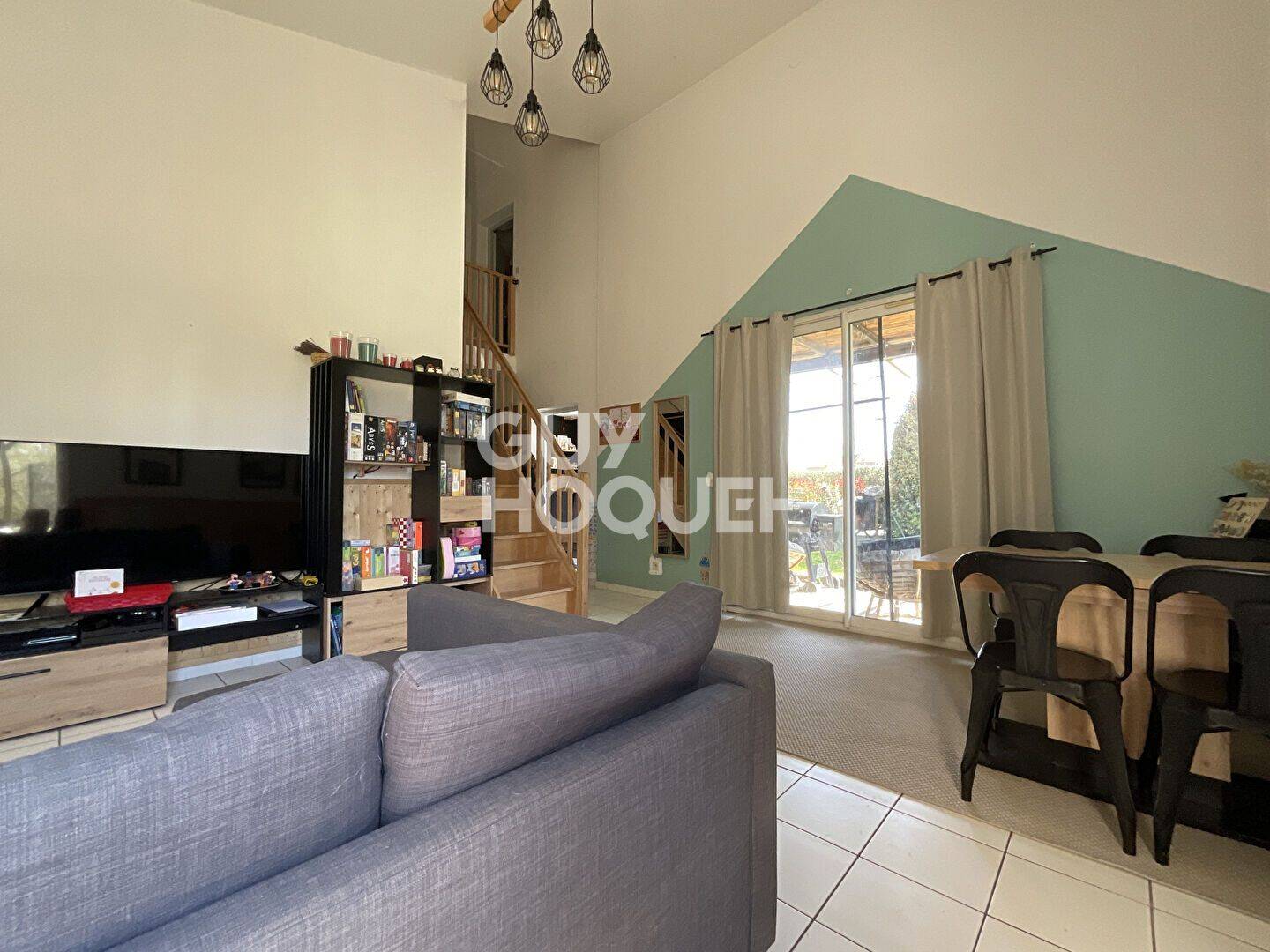 Maison 4 pièces 93 m² · à Saint-Saturnin-lès-Avignon · 92,8 m² · 250 000 €