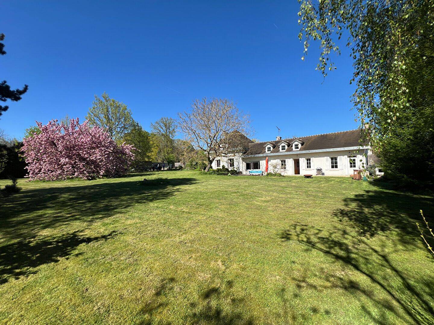 Maison 6 pièces 232 m² · à Saint-Martin-des-Champs · 232 m² · 575 000 €