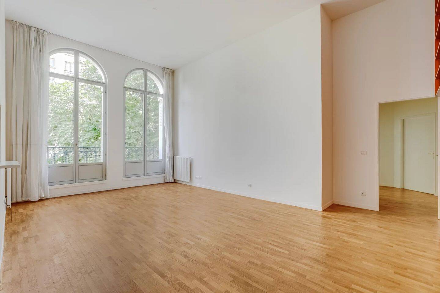 Appartement 3 pièces 89 m² · à Paris 14ème Arrondissement · 89,4 m² · 3 420 €