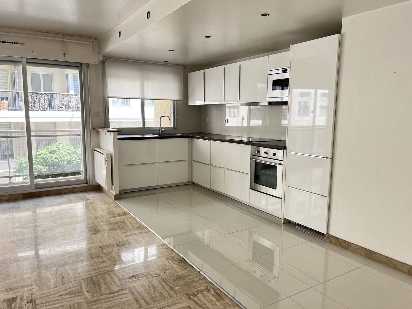 Appartement 3 pièces 61 m² · à Marseille 7ème Arrondissement · 61 m² · 287 000 €