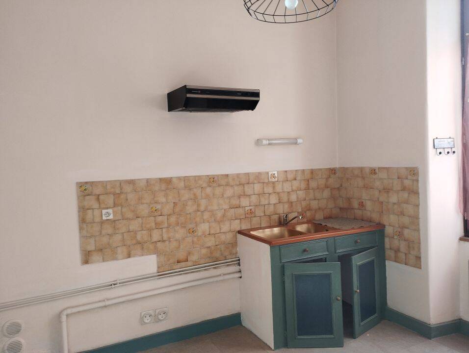 Appartement 2 pièces 49 m² · à Seignelay · 49 m² · 450 €