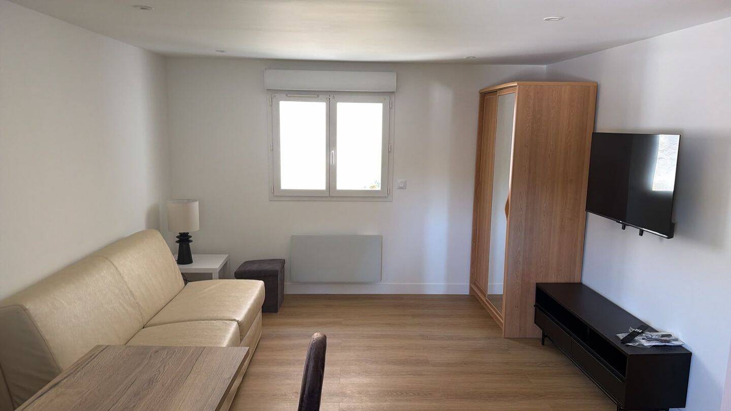 Appartement 1 pièce 25 m² · à Saint-Jean-de-Luz · 25 m² · 725 €/mois