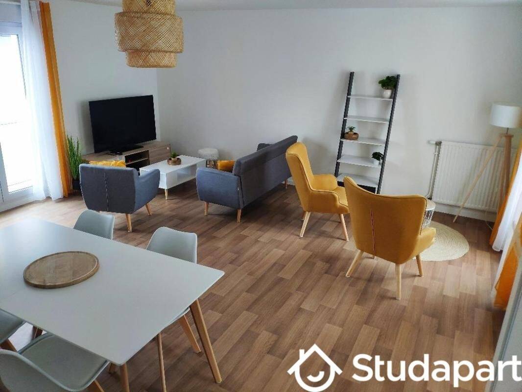 Chambre dans une colocation de 10m2 — 1