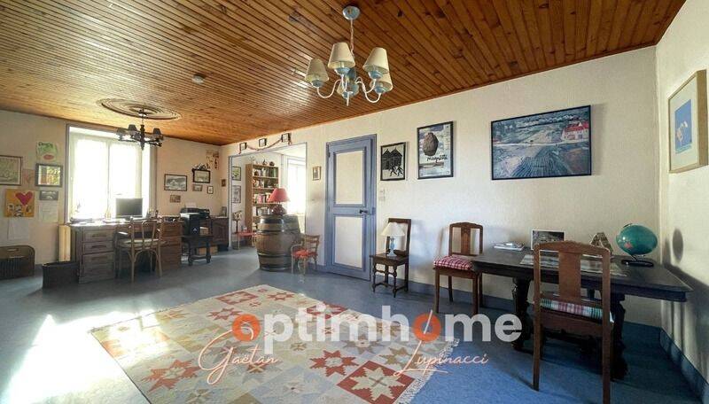 Maison 8 pièces 200 m² · à Homécourt · 200 m² · 275 000 €
