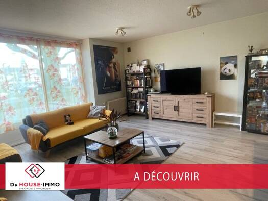 Maison à vendre 245 000 € 6 pièces 4 chambres 175 m² 1 498 m² de terrain Sousceyrac-en-Quercy 46190