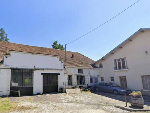 Maison à vendre 85 000 € 7 pièces 5 chambres 164 m² 2 600 m² de terrain Forcey 52700