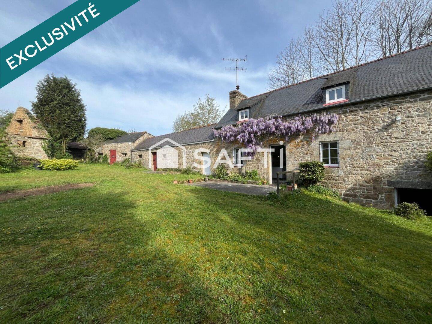 Maison 5 pièces 116 m² · à Le Vieux-Marché · 116 m² · 260 000 €