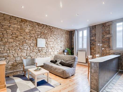 Appartement à vendre 215 000 € 2 pièces 1 chambre 45 m² RDC/7 Guillotière Lyon 7ème arrondissement 69007