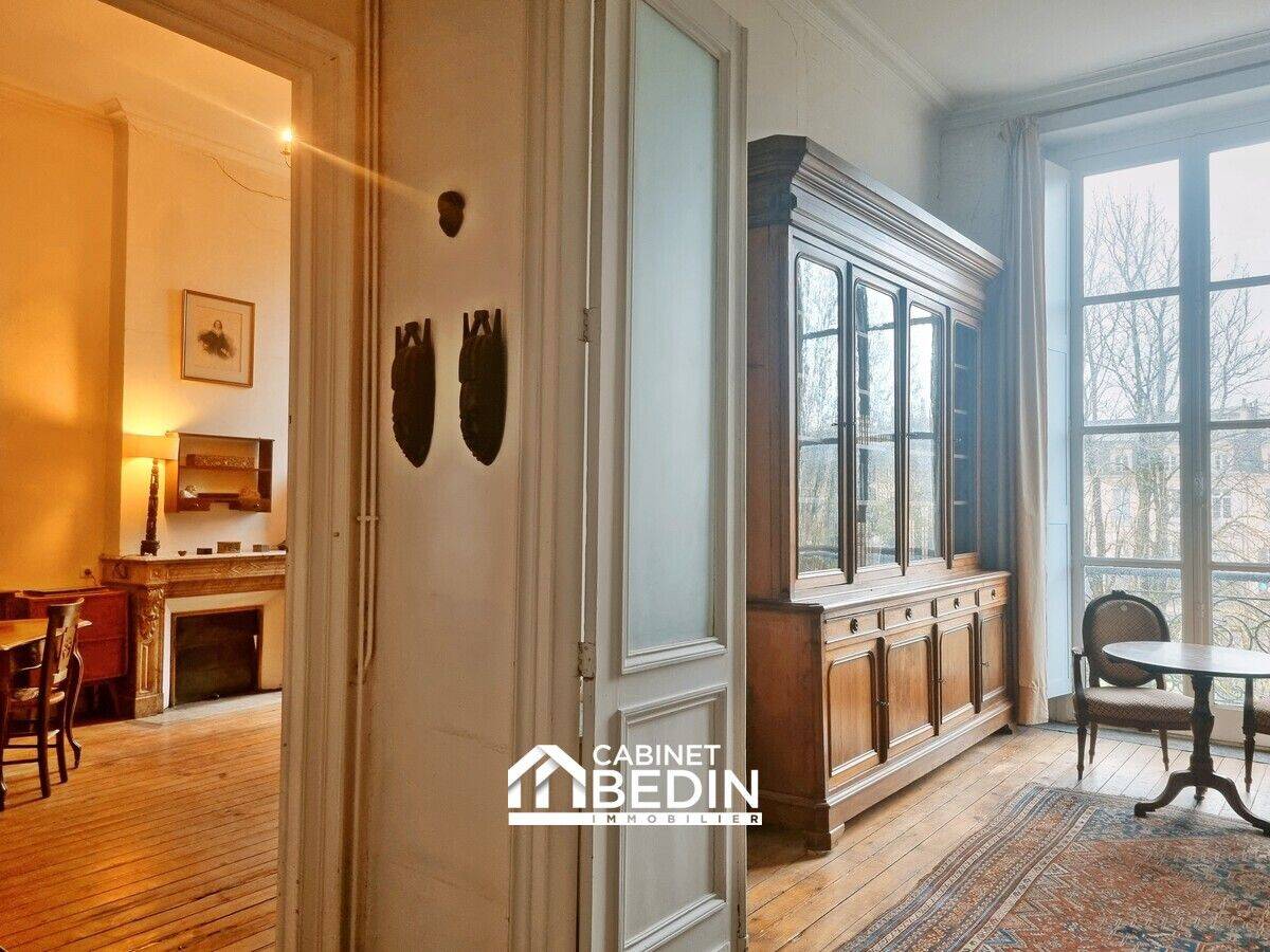 Appartement 6 pièces 162 m² · à Bordeaux · 162 m² · 938 700 €