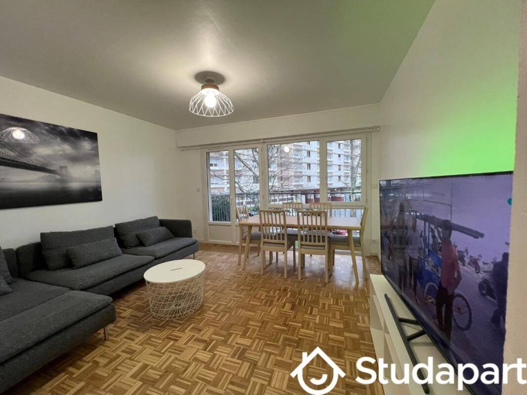 1 pièce 9 m² · à Angers · 9 m² · 480 €/mois