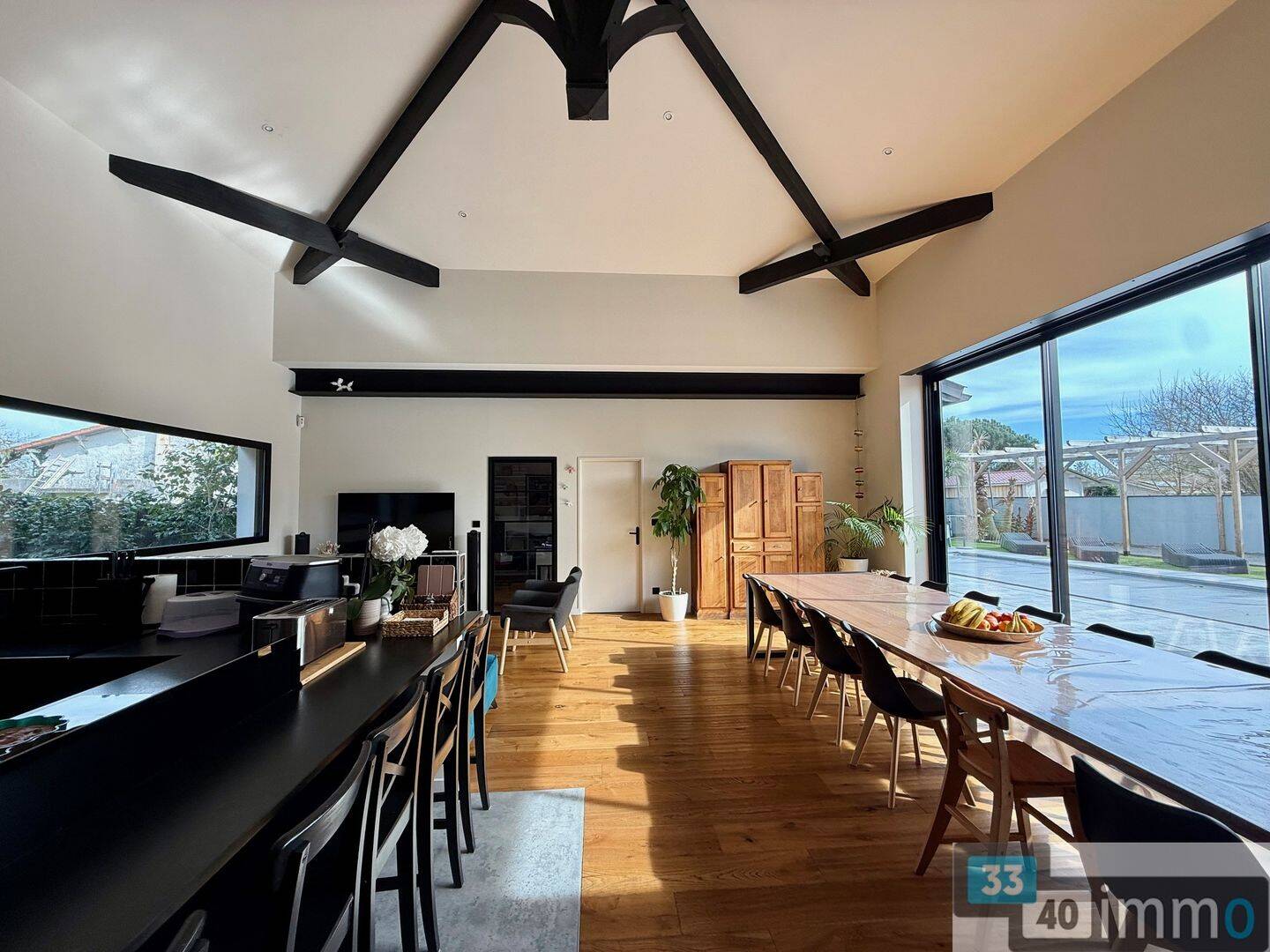 Maison 8 pièces 253 m² · à Lugos · 253 m² · 892 500 €