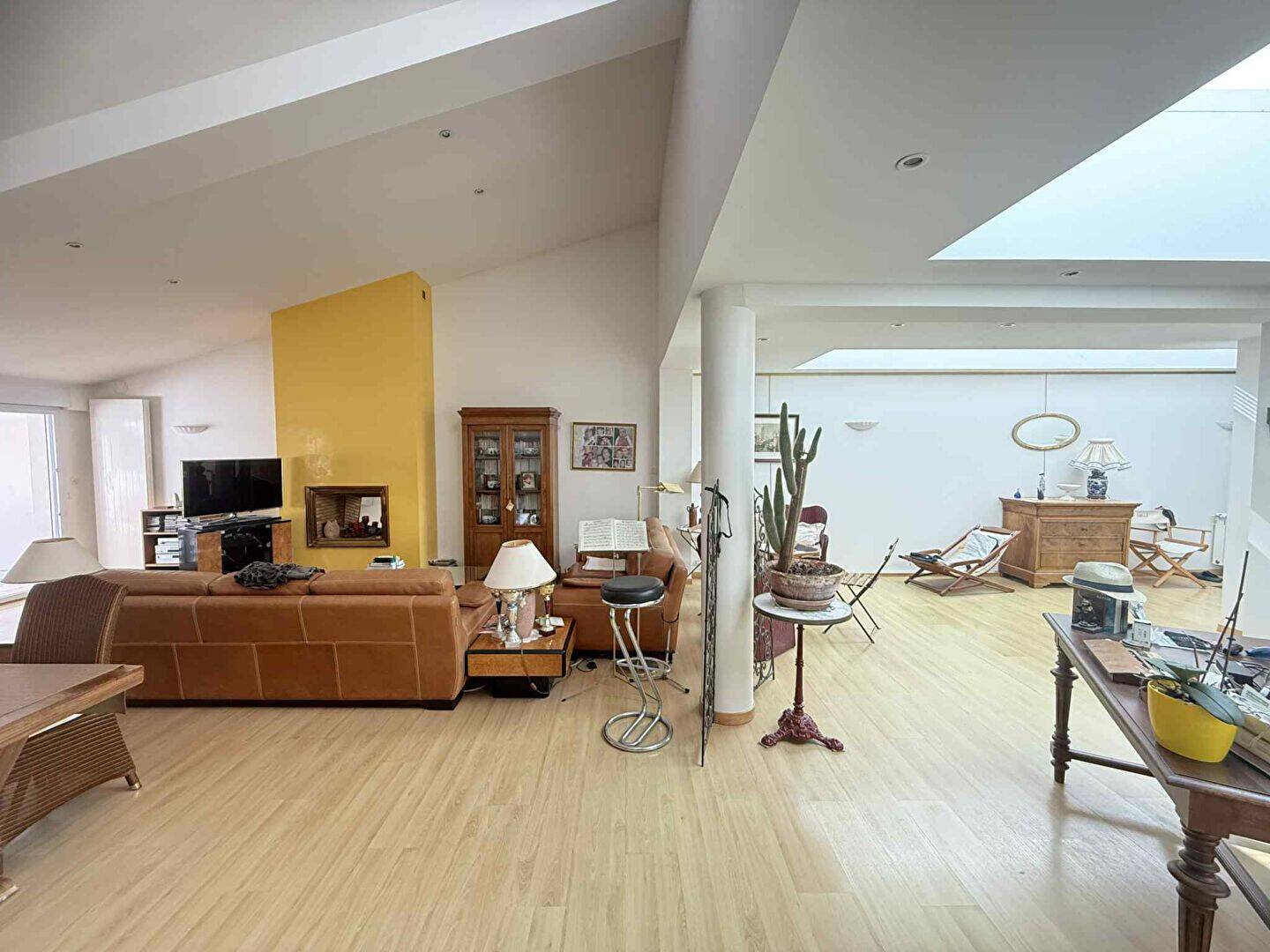 Maison 4 pièces 145 m² · à La Rochelle · 145 m² · 190 000 €