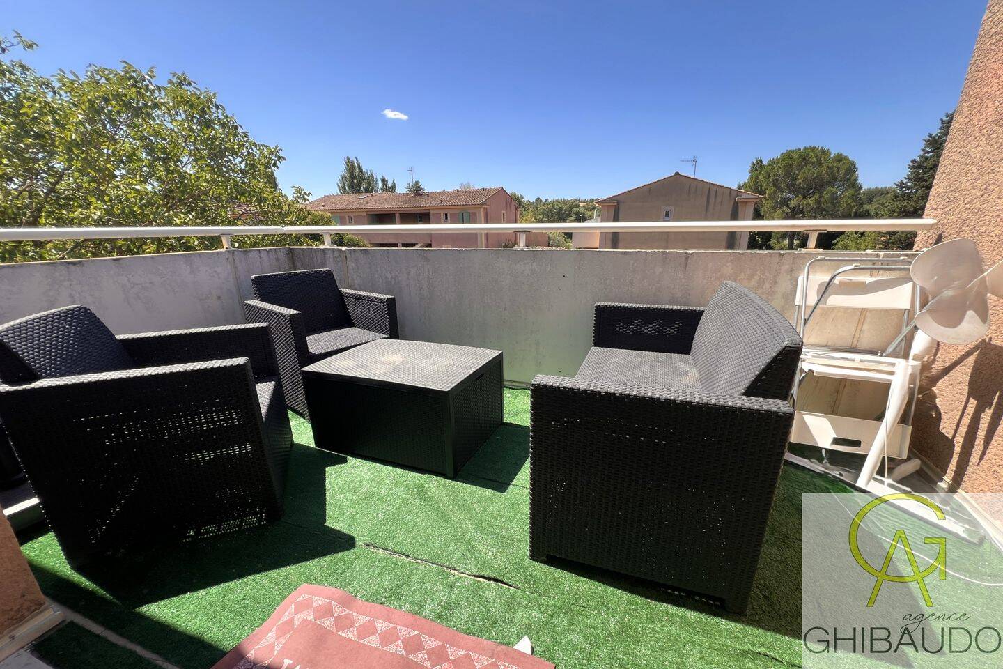 Appartement 3 pièces 50 m² · à Aix-en-Provence · 49,8 m² · 249 000 €
