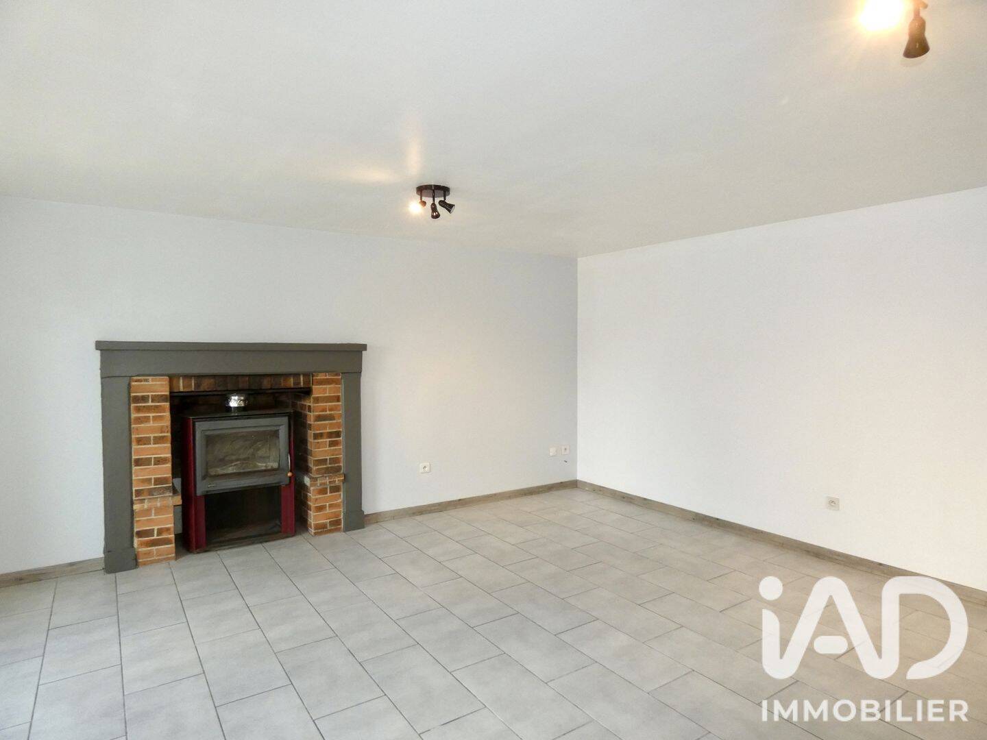 Maison 5 pièces 118 m² · à Doussay · 117,5 m² · 138 000 €