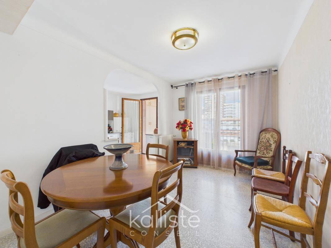 Appartement 3 pièces 81 m² · à Ajaccio · 81 m² · 222 000 €