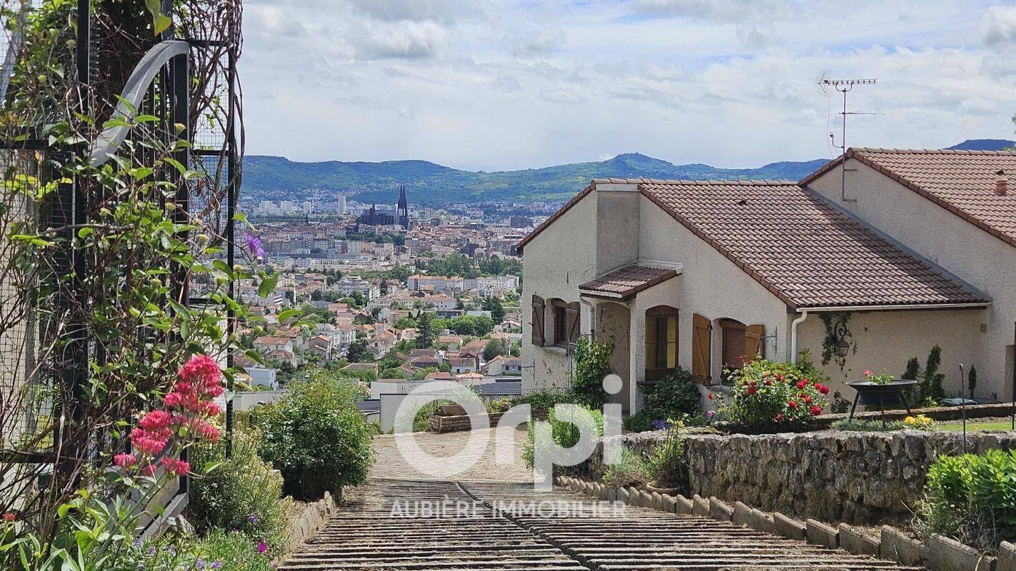 Maison 4 pièces 127 m² · à Clermont-Ferrand · 126,5 m² · 389 500 €