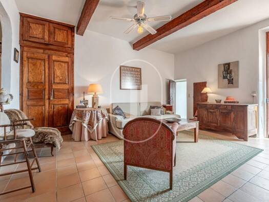 Maison à vendre 420 000 € 5 pièces 3 chambres 125 m² 85 m² de terrain Caromb 84330