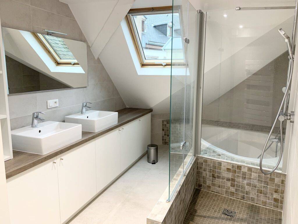 Appartement 5 pièces 156 m² · à Strasbourg · 156 m² · 1 890 €