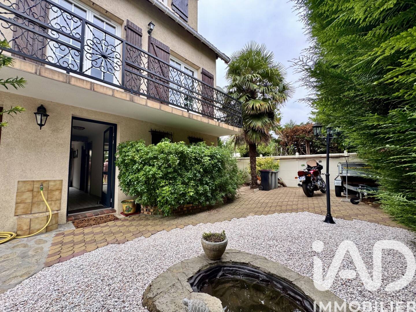 Maison 4 pièces 145 m² · à Viry-Châtillon · 145 m² · 365 000 €