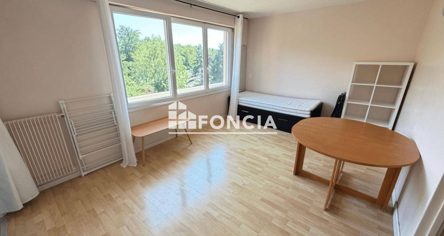 Appartement 1 pièce 25 m² · à Antony · 24,9 m² · 795 €