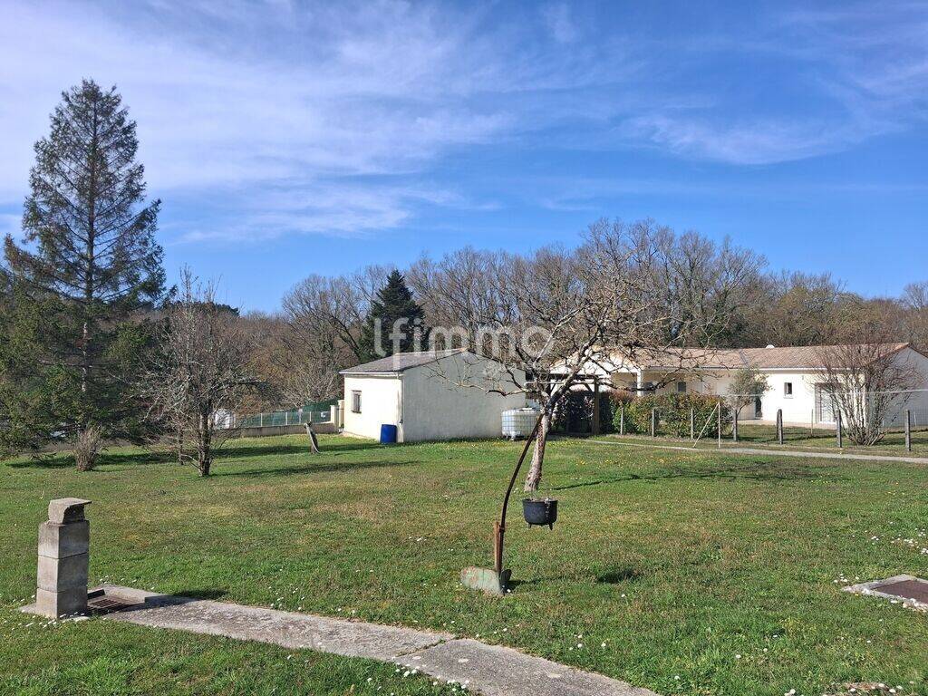 Terrain de 845 m² à Fargues-Saint-Hilaire - photo 2