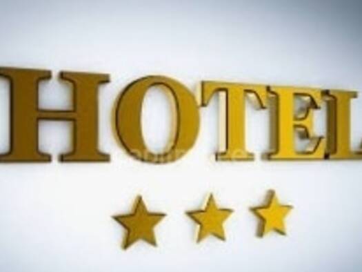 Hôtel à vendre Fonds de commerce 2 950 000 € 43 pièces 2 017 m² d'espace de restauration Centre Osen Sainte-Menehould 51800