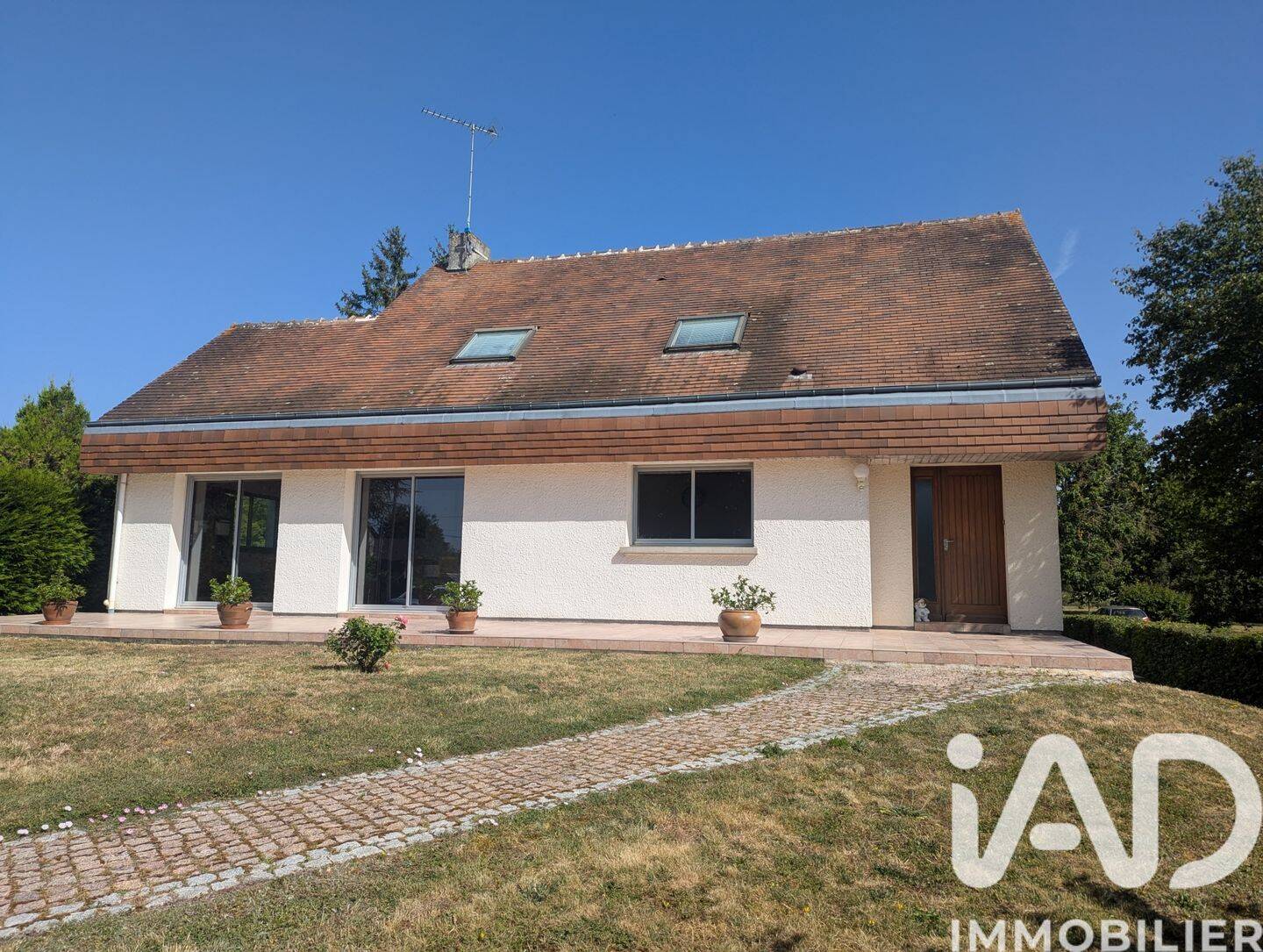 Maison 7 pièces 154 m² · à Thou · 154 m² · 215 000 €