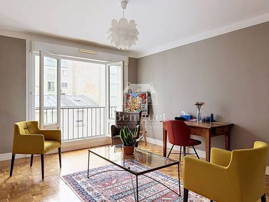 Appartement à vendre 241 500 € 3 pièces 2 chambres 70,8 m² Étage 3/6 Centre Brest 29200