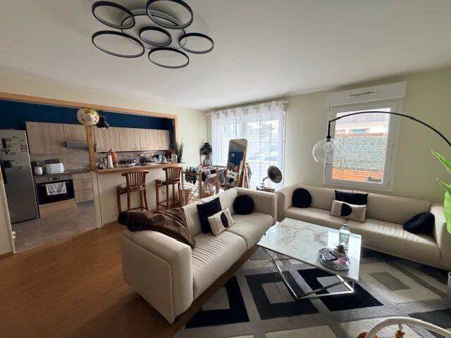 Appartement 4 pièces 98 m² · à Évreux · 97,7 m² · 243 000 €
