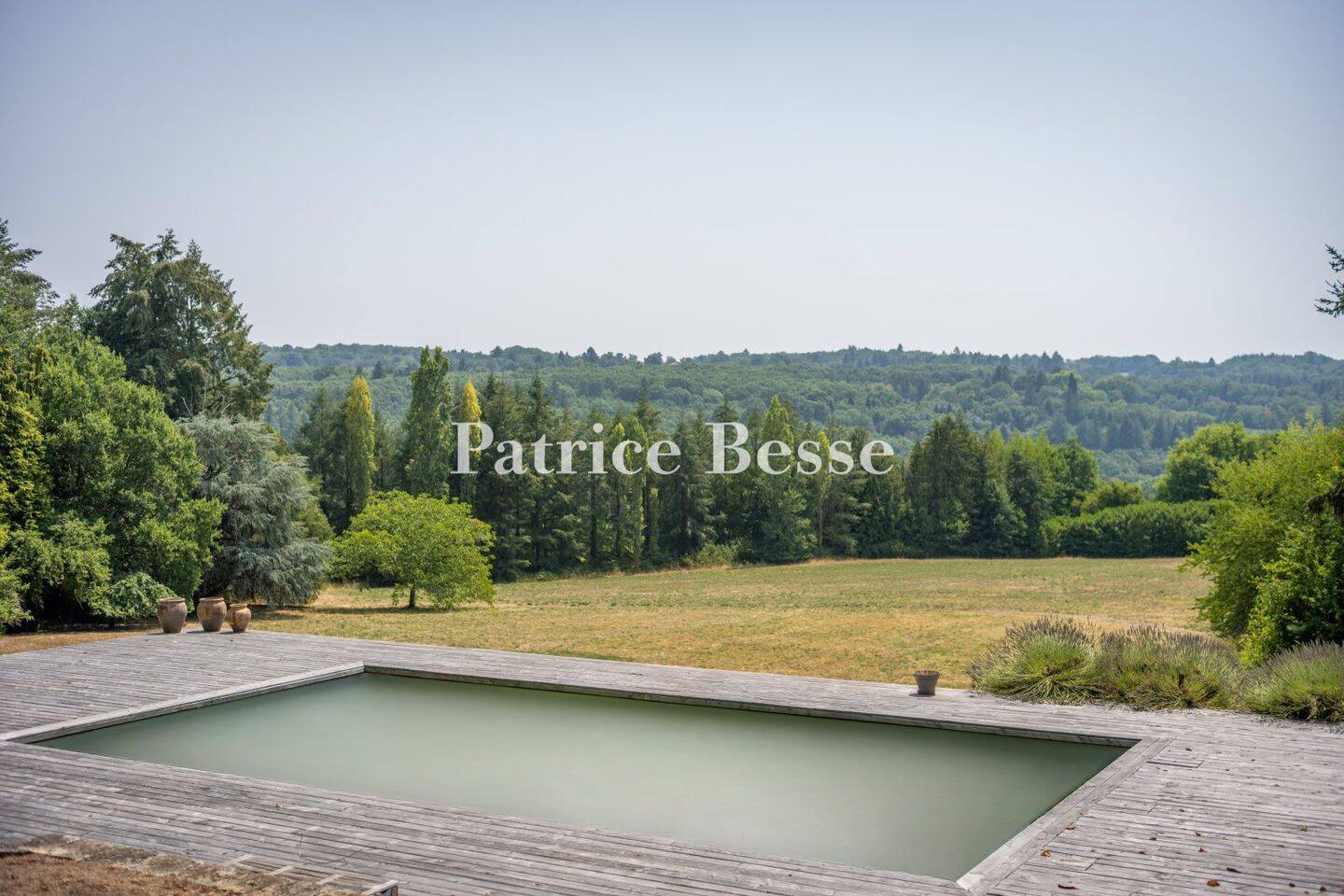 Maison 7 pièces 340 m² · à Limoges · 340 m² · 600 000 €