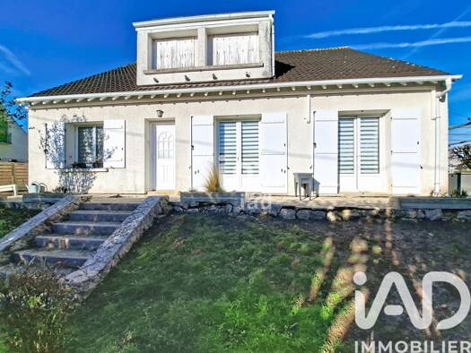 Maison à vendre 259 000 € 6 pièces 5 chambres 174 m² 696 m² de terrain Donnemarie-Dontilly 77520