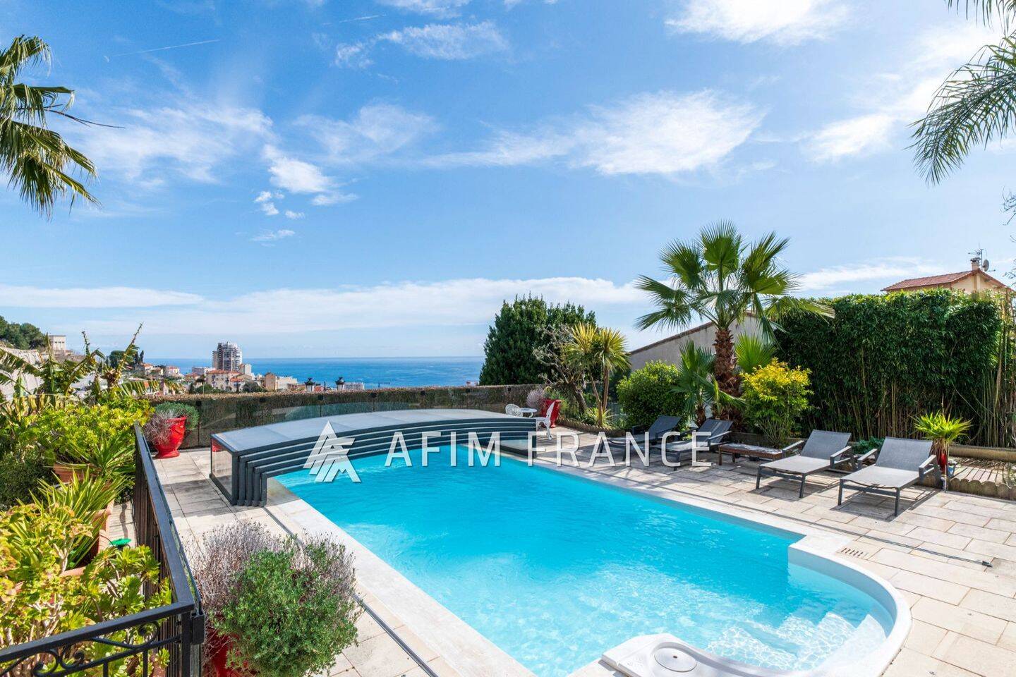 Maison 5 pièces 150 m² · à Beausoleil · 150 m² · 1 780 000 €