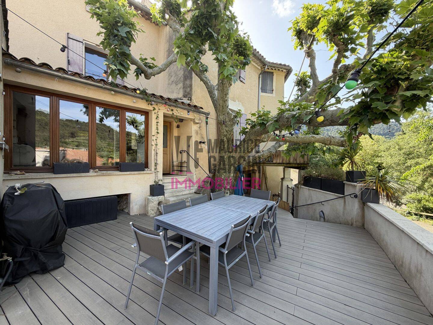 Maison 9 pièces 192 m² · à Lafare · 192 m² · 350 000 €