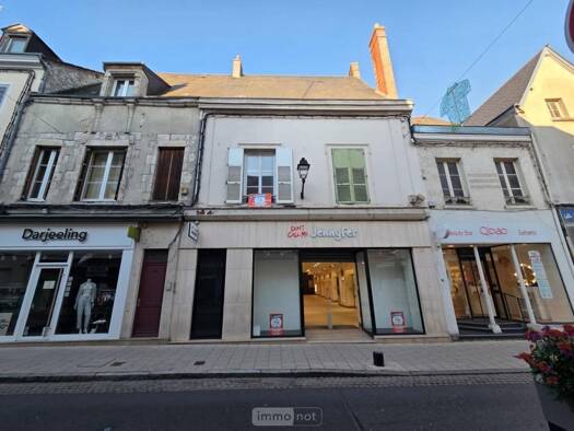Local commercial à vendre 345 000 € 336 m² de surface de vente Montargis 45200