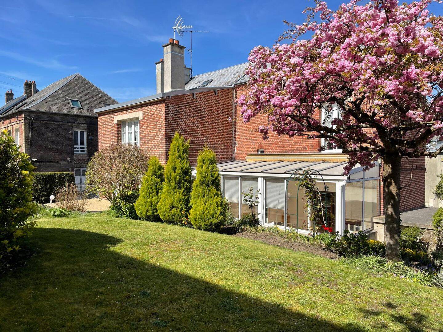 Maison 6 pièces 157 m² · à Laon · 157 m² · 182 000 €