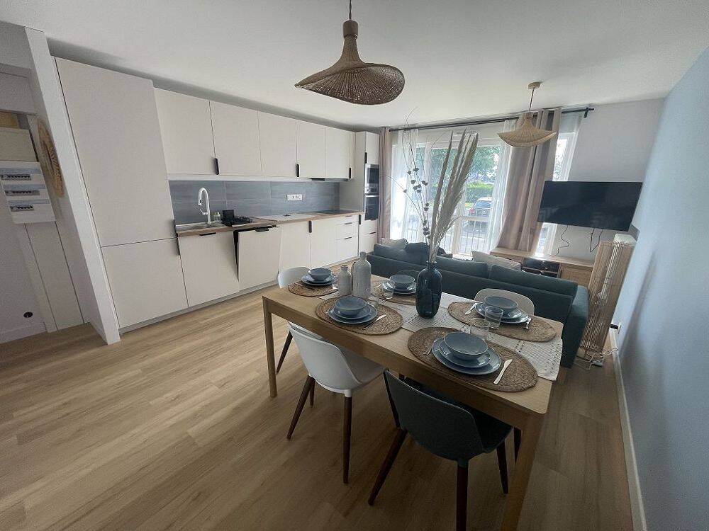 6 pièces 93 m² · à Caen · 93,2 m² · 450 €