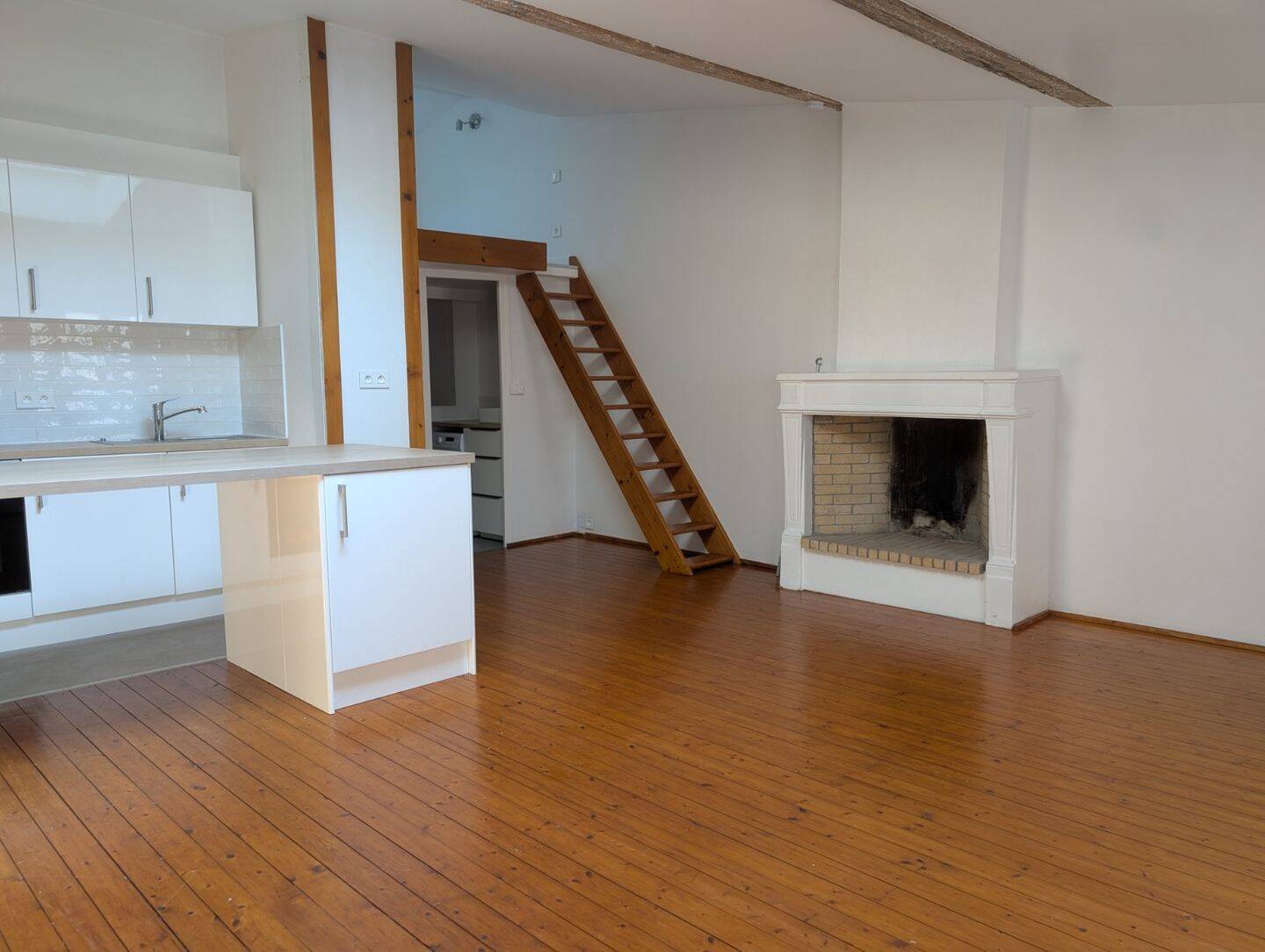 Appartement 1 pièce 36 m² · à La Rochelle · 36 m² · 663 €