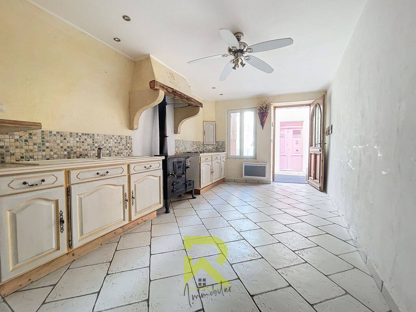 Maison 3 pièces 61 m² · à Florensac · 61 m² · 96 000 €