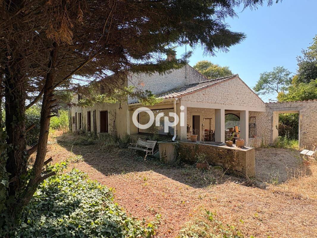 Maison 4 pièces 153 m² · à Saint-Just-Luzac · 153,4 m² · 211 900 €