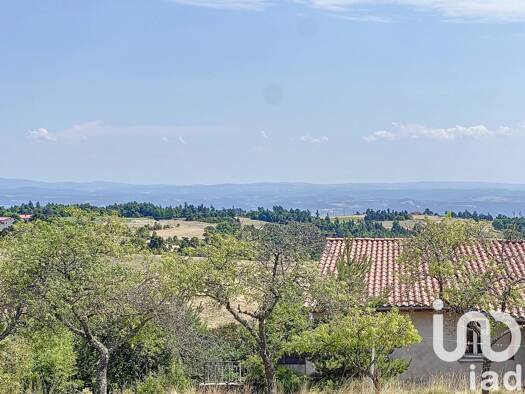 Maison à vendre 207 000 € 5 pièces 3 chambres 154 m² 6 193 m² de terrain Valprivas 43210