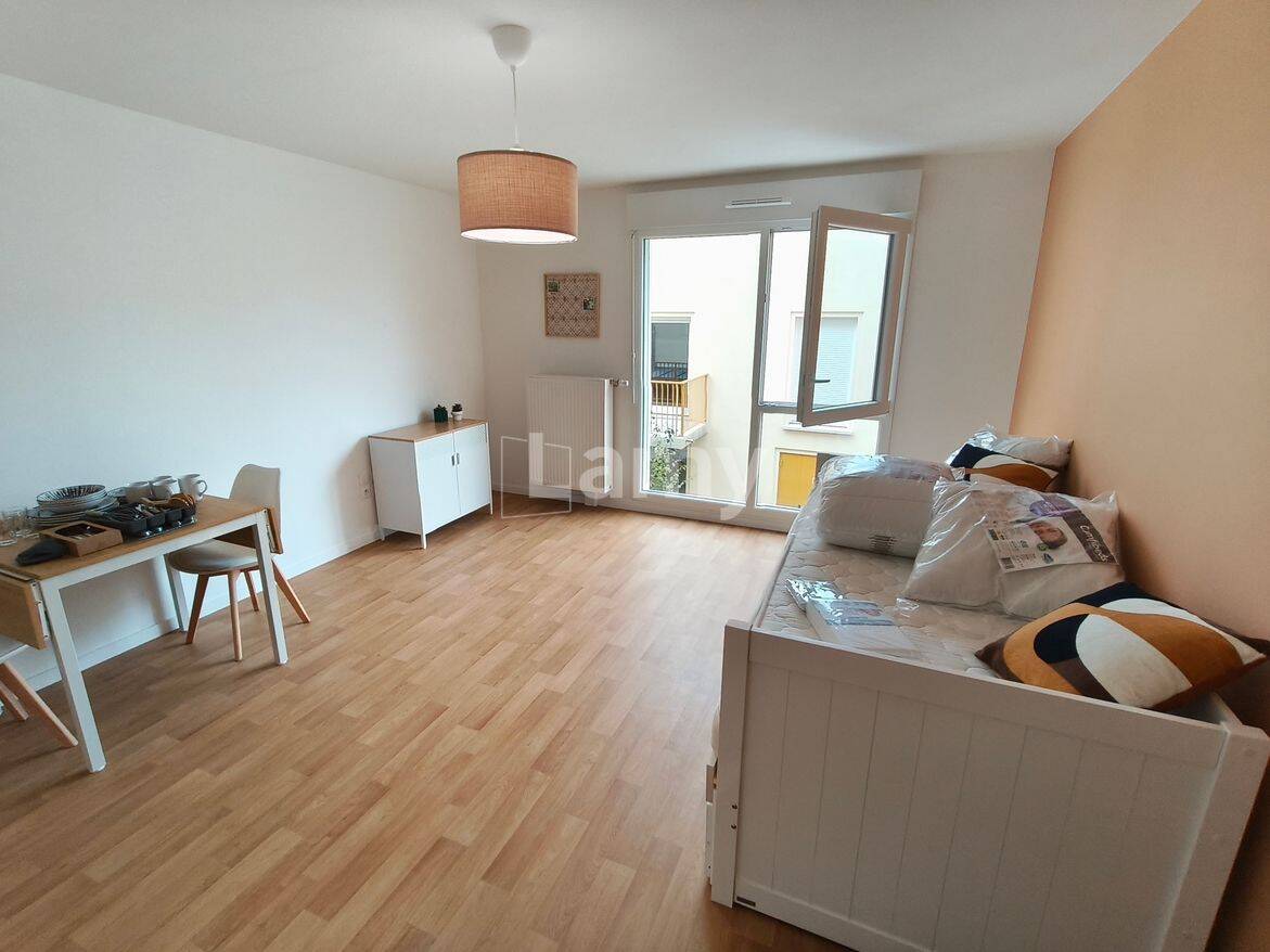 Appartement 1 pièce 29 m² · à Dijon · 28,7 m² · 540 €