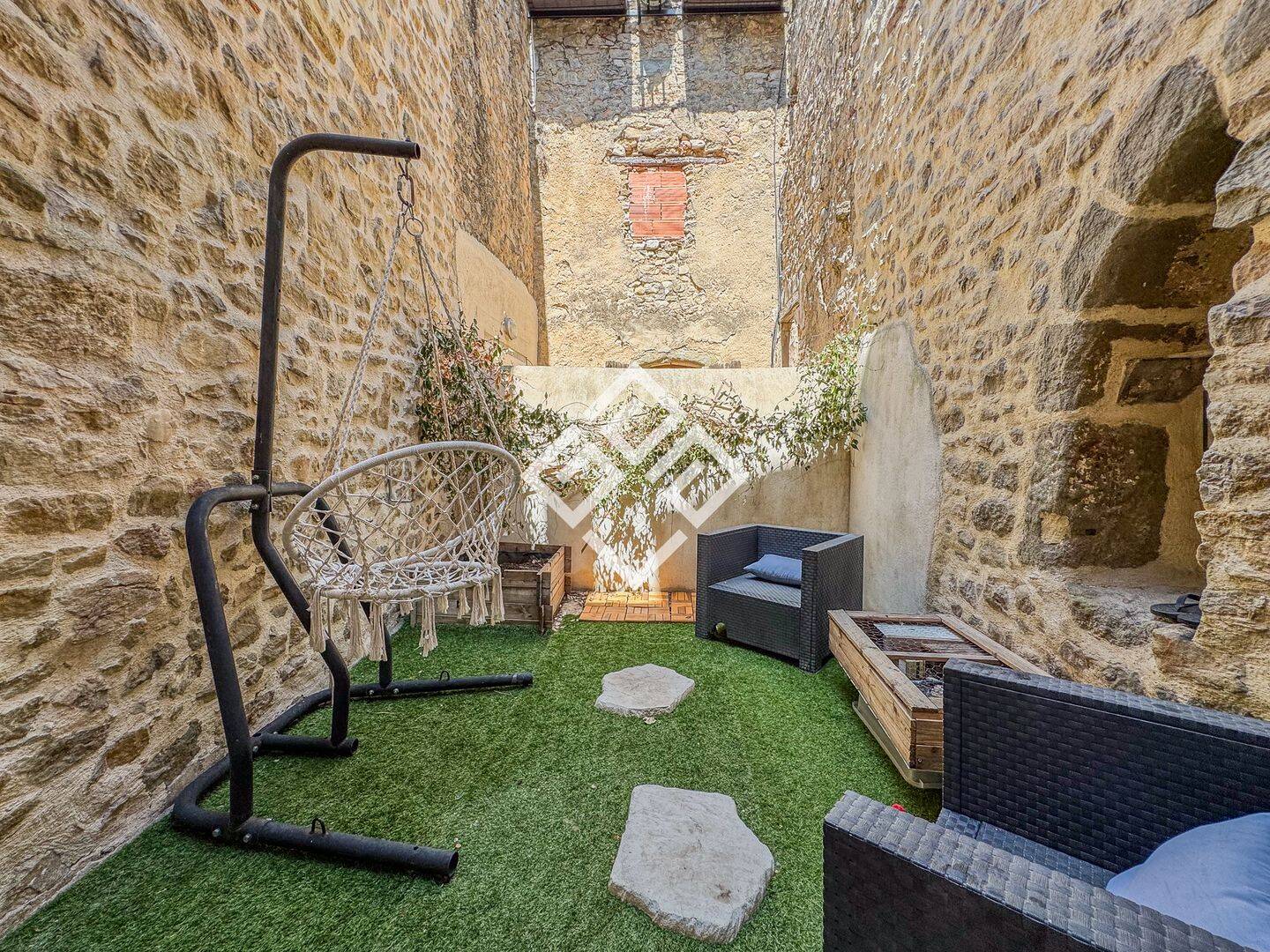 Maison 7 pièces 191 m² · à Bize-Minervois · 191 m² · 299 000 €