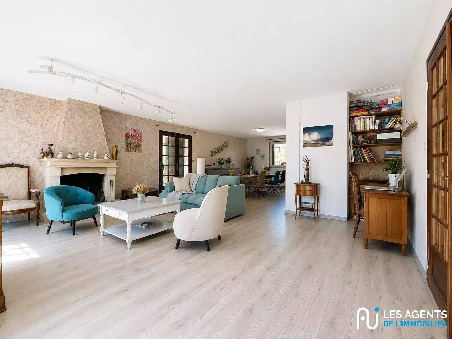 Maison 6 pièces 326 m² · à Saint-Florent-sur-Cher · 325,9 m² · 279 900 €