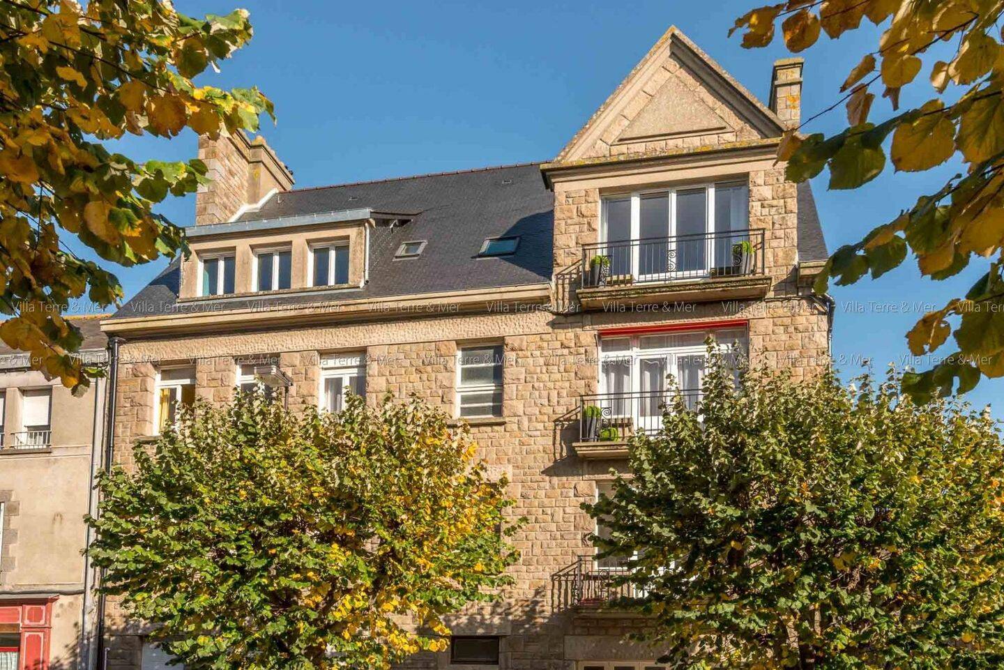 Maison 17 pièces 435 m² · à Dol-de-Bretagne · 435 m² · 1 240 000 €