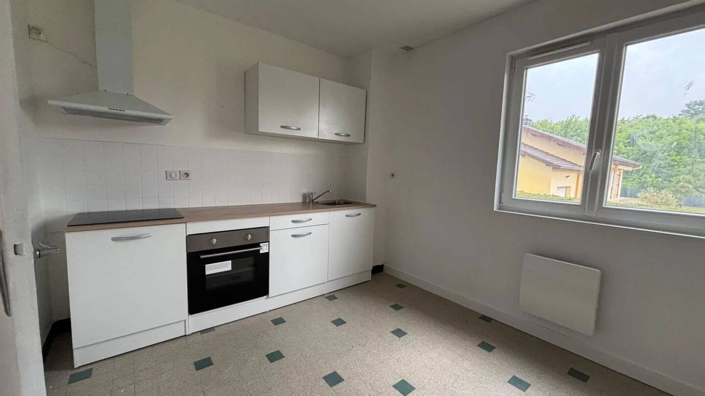 Appartement 4 pièces 82 m² · à Branges · 81,8 m² · 670 €
