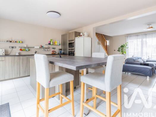 Maison à vendre 395 000 € 4 pièces 3 chambres 106,6 m² 42 m² de terrain Parc de la Cloche Orly 94310