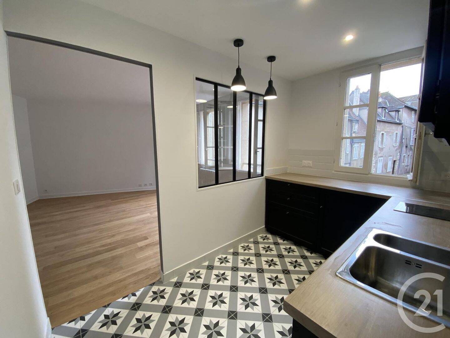 Appartement 2 pièces 51 m² · à Chartres · 51 m² · 770 €