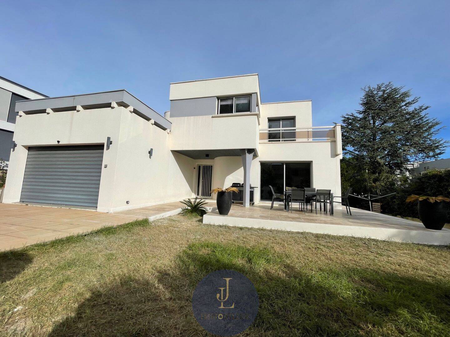 Maison 6 pièces de 167 m² à MONTPELLIER — 2